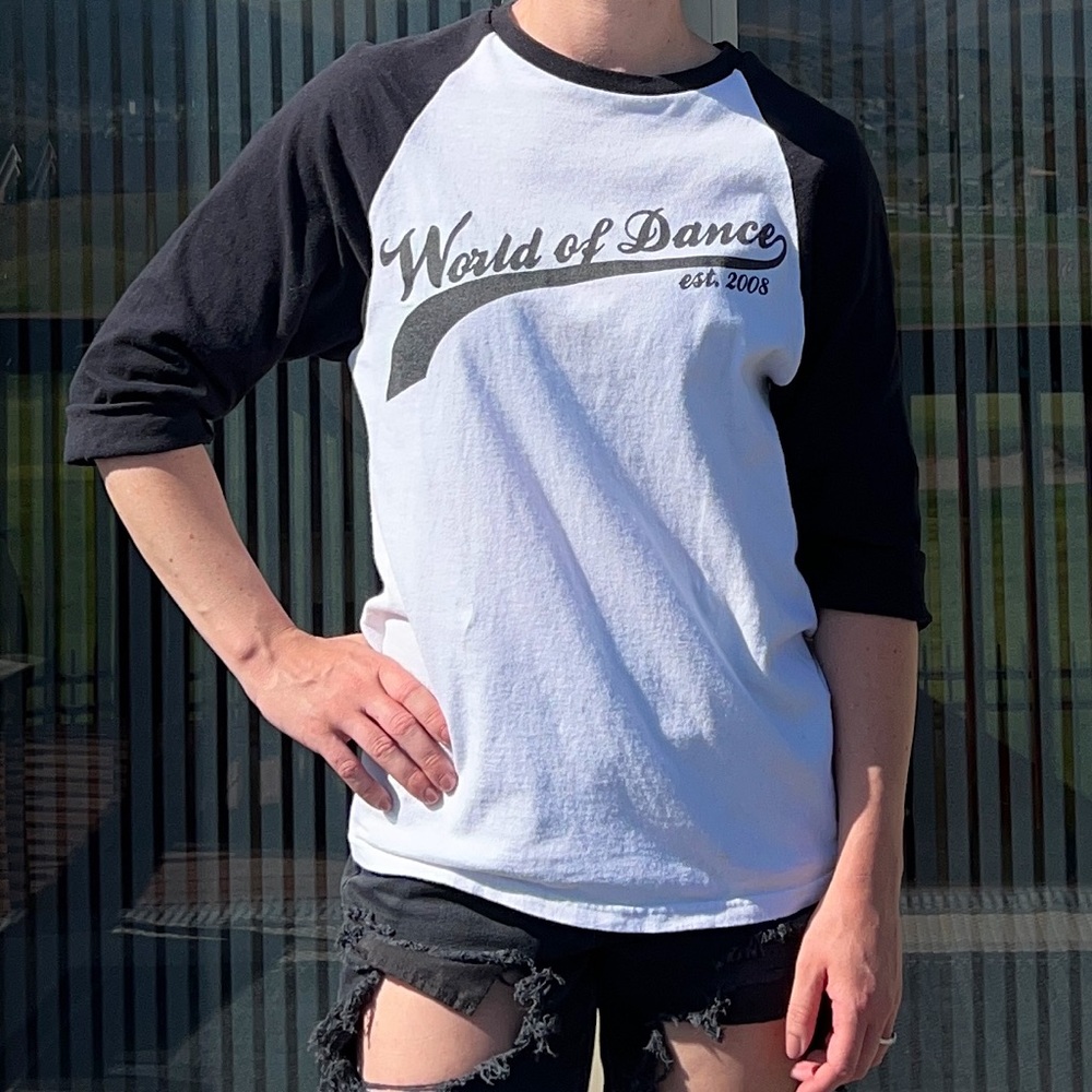 WORLD OF DANCE baseball tee | Unisex small